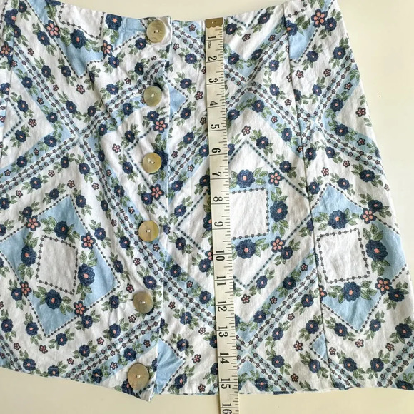 Tularosa Vanessa Mini Floral Skirt size Medium - Picture 8 of 8